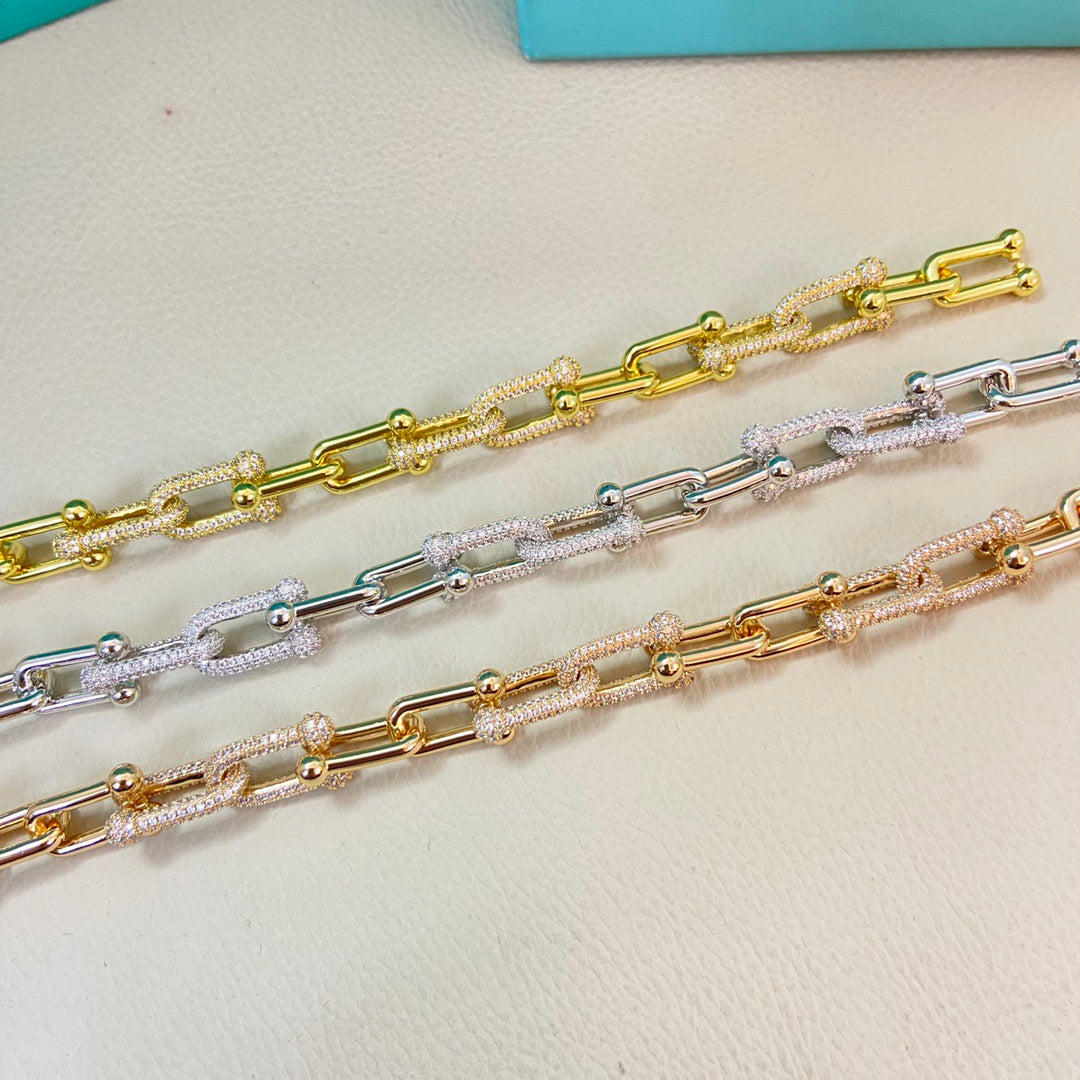 New Arrival: Six-Section U-Shaped Rivet Bracelet with Diamond Accents