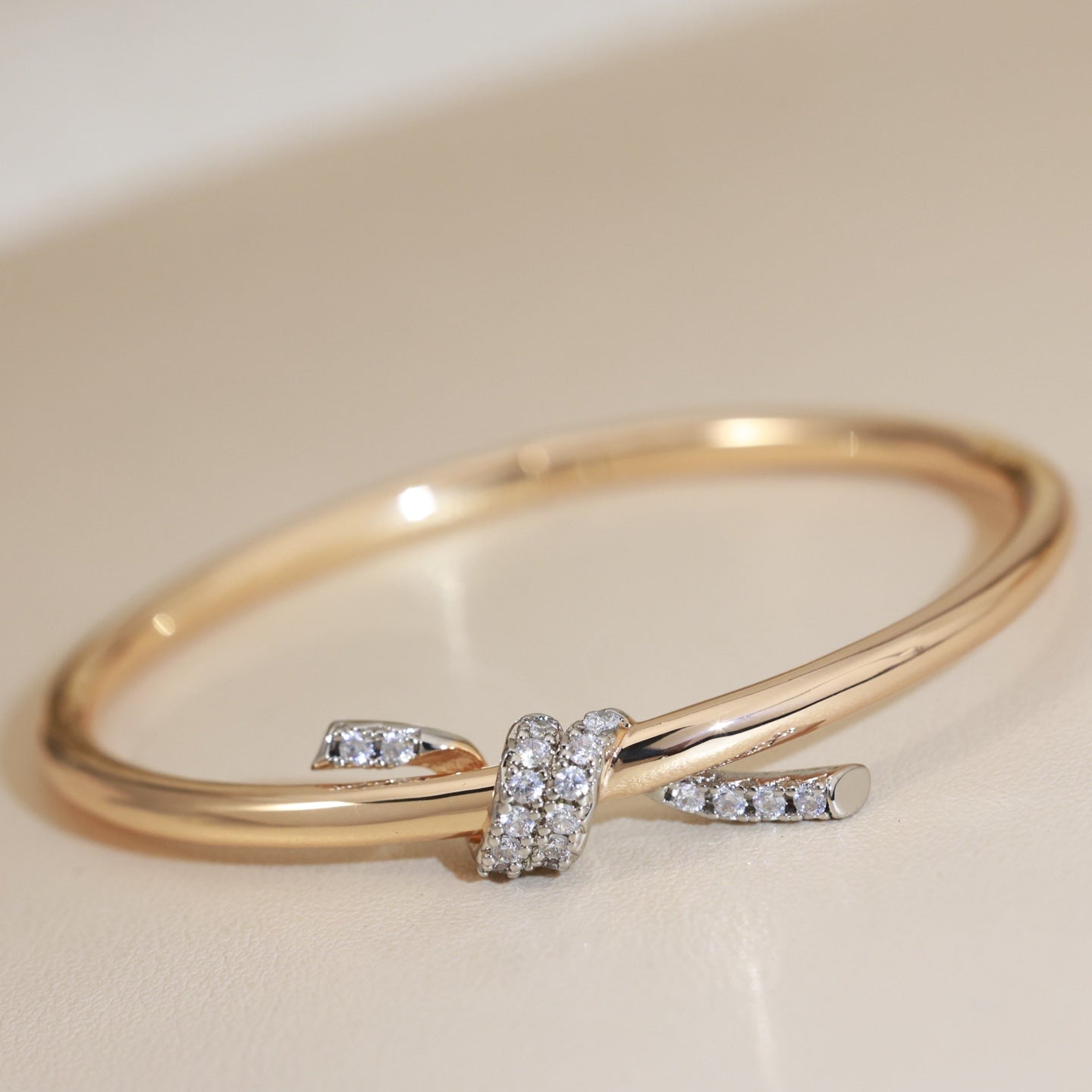 Knotted Bracelet — Gold-Plated Material with Ribbon Accent 🎀 — This Year's Hottest New Arrival