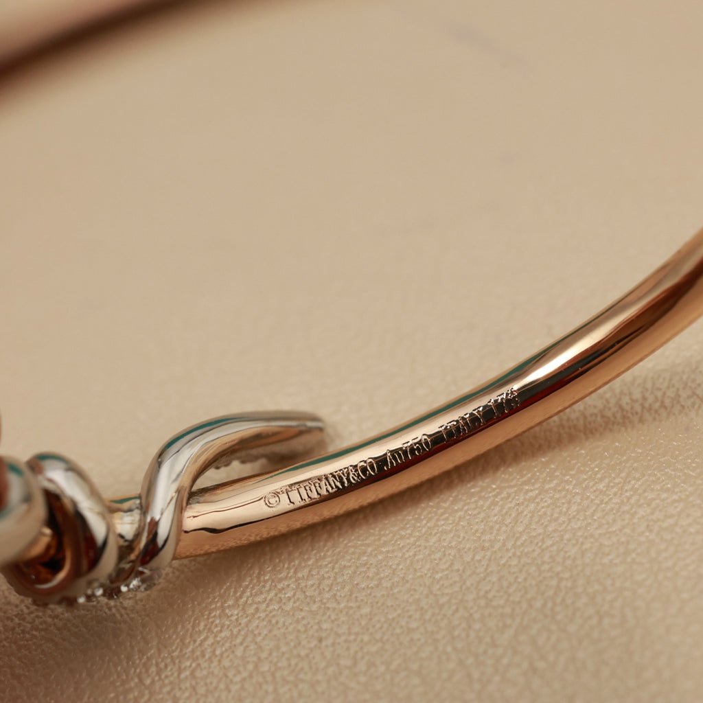 Knotted Bracelet — Gold-Plated Material with Ribbon Accent 🎀 — This Year's Hottest New Arrival