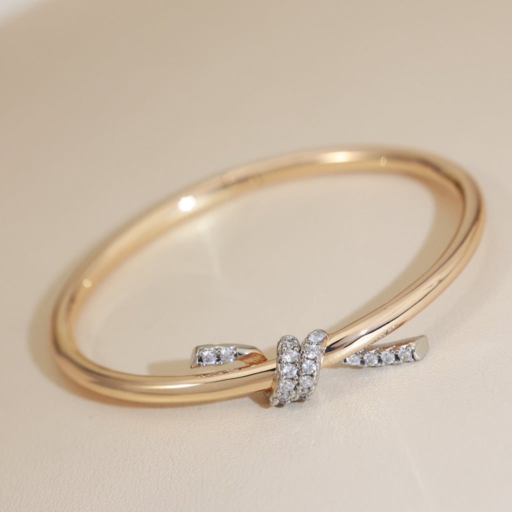 Knotted Bracelet — Gold-Plated Material with Ribbon Accent 🎀 — This Year's Hottest New Arrival