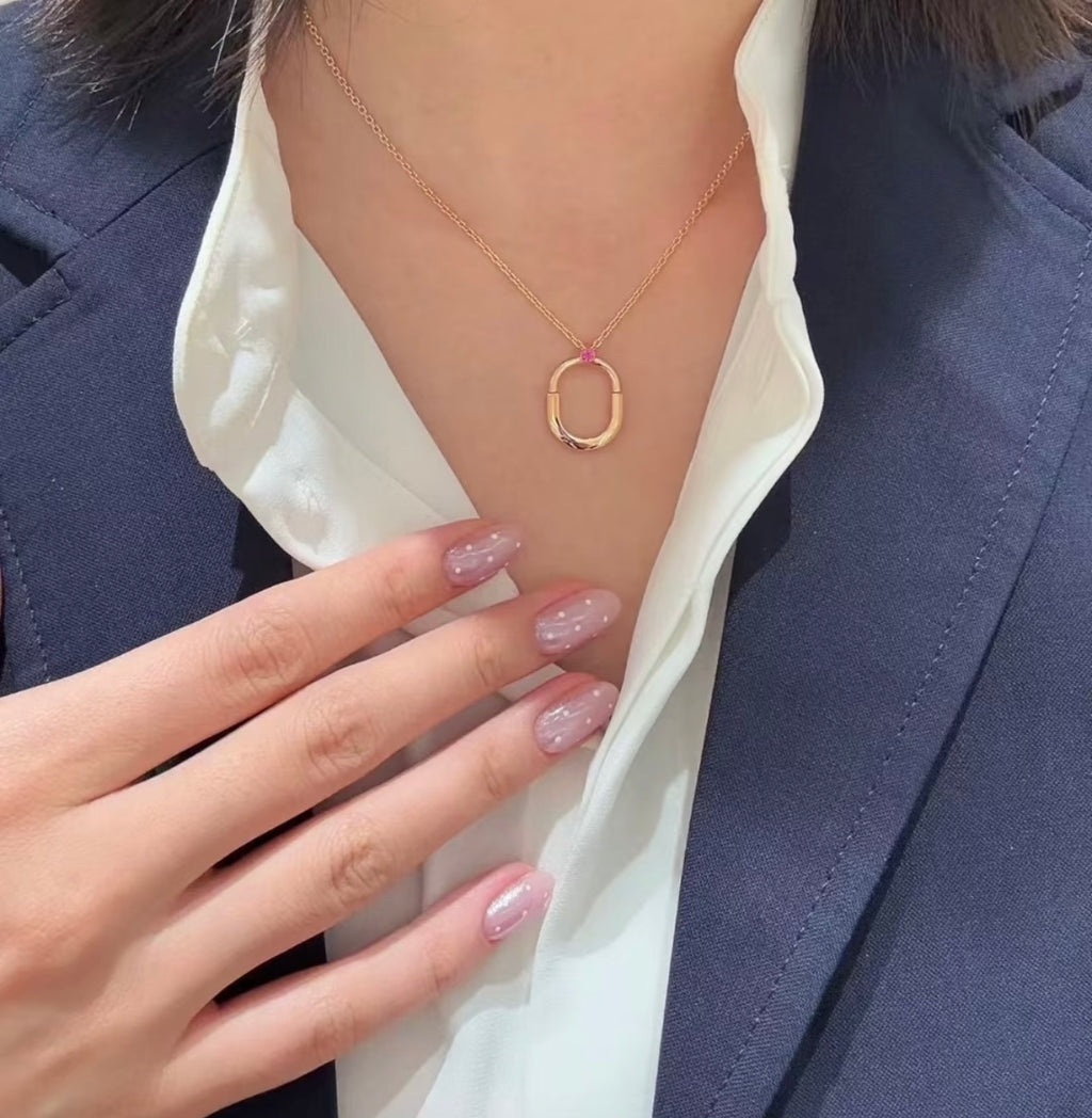 New Arrival 🆕🆕 Rose Gold Single Pink Diamond Necklace — Haute Joaillerie Workshop Collection