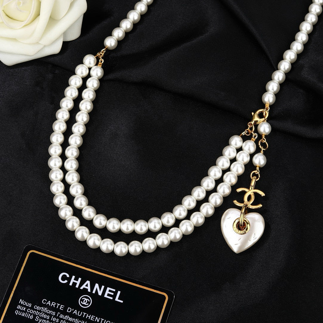 New Arrival: Waist Chain — 1:1 Quality Series. A timeless classic style that is effortlessly versatile and exudes an overwhelming sense of luxury.