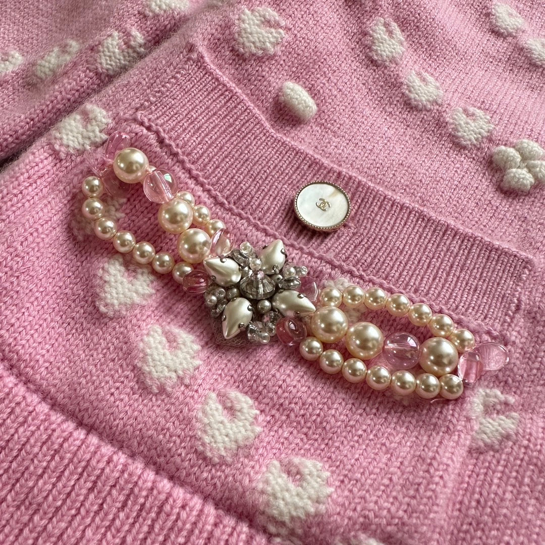 25P New Arrival 🤍 Pearl-Embellished Cardigan