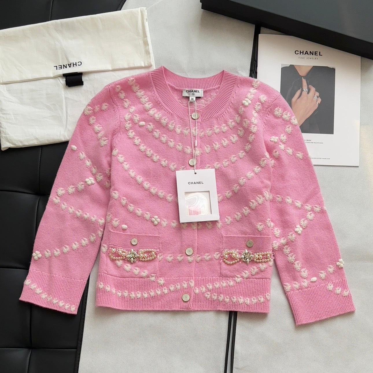 25P New Arrival 🤍 Pearl-Embellished Cardigan