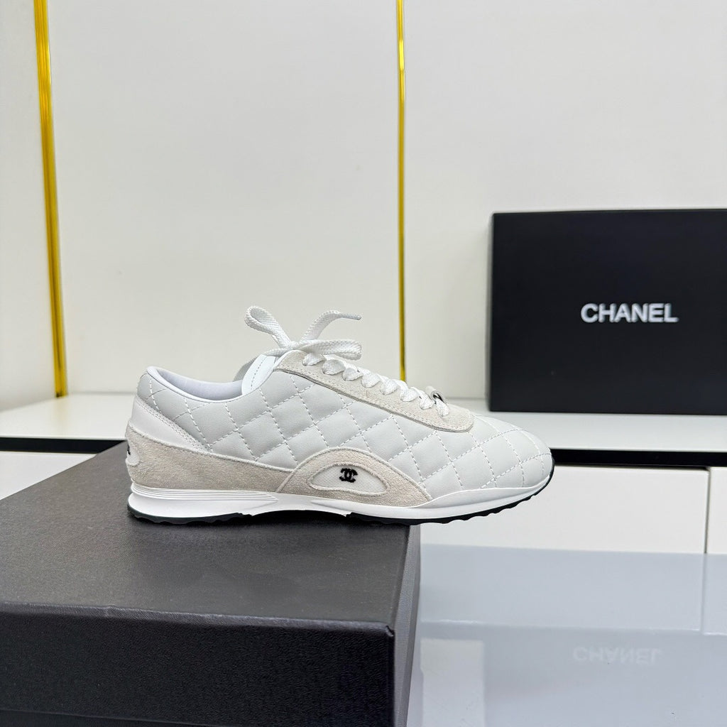 New Quilted German Army Trainers Ultra-lightweight and comfortable Available in Black and White