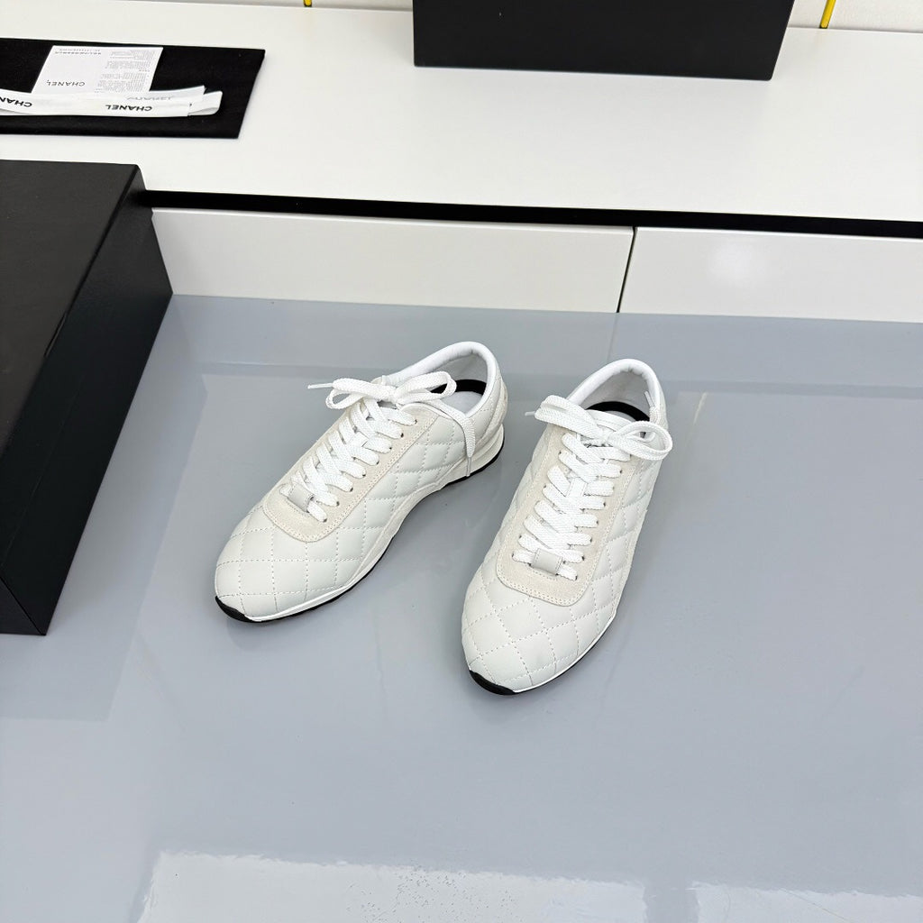 New Quilted German Army Trainers Ultra-lightweight and comfortable Available in Black and White