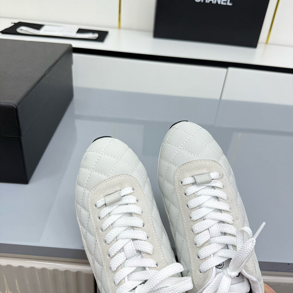 New Quilted German Army Trainers Ultra-lightweight and comfortable Available in Black and White