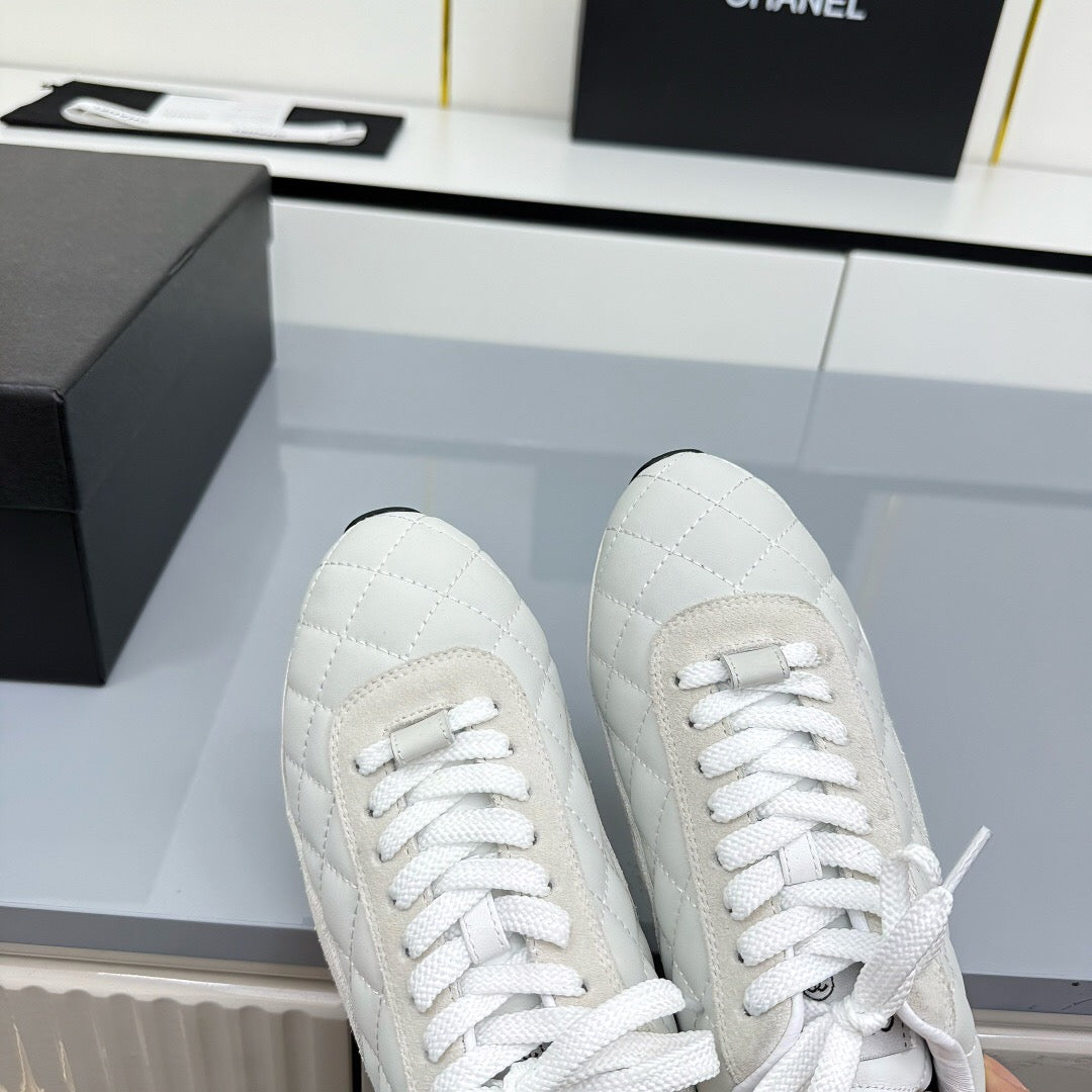 New Quilted German Army Trainers Ultra-lightweight and comfortable Available in Black and White