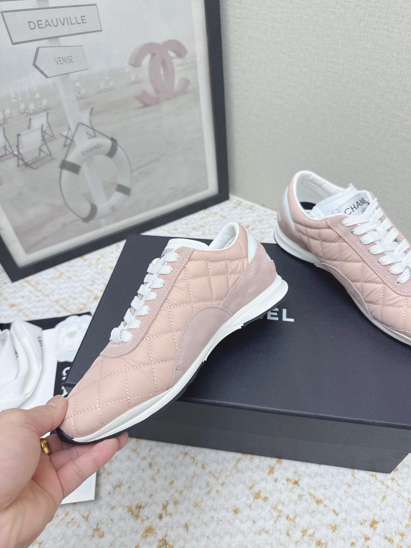 New Quilted German Army Trainers Ultra-lightweight and comfortable Available in Black and White