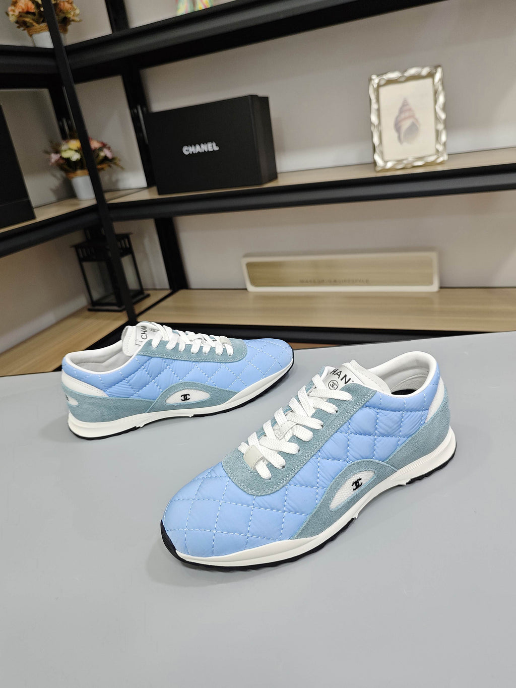 New Quilted German Army Trainers Ultra-lightweight and comfortable Available in Black and White