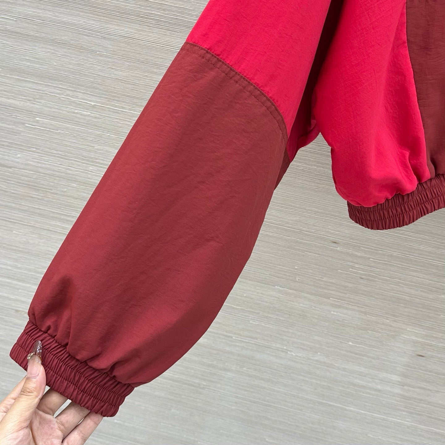 Sophisticated Style: New Arrivals from the Early Spring '26 Collection—Casual Chic in Parachute Cotton! Featuring a dominant Curry Yellow hue accented by Sunset Orange paneling at the shoulders.