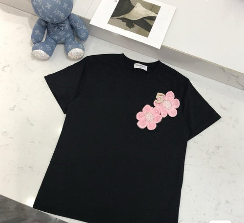 2026 Custom Knitted Camellia & Pearl Short-Sleeve T-Shirt—Available in Black or White, Sizes S, M, and L.