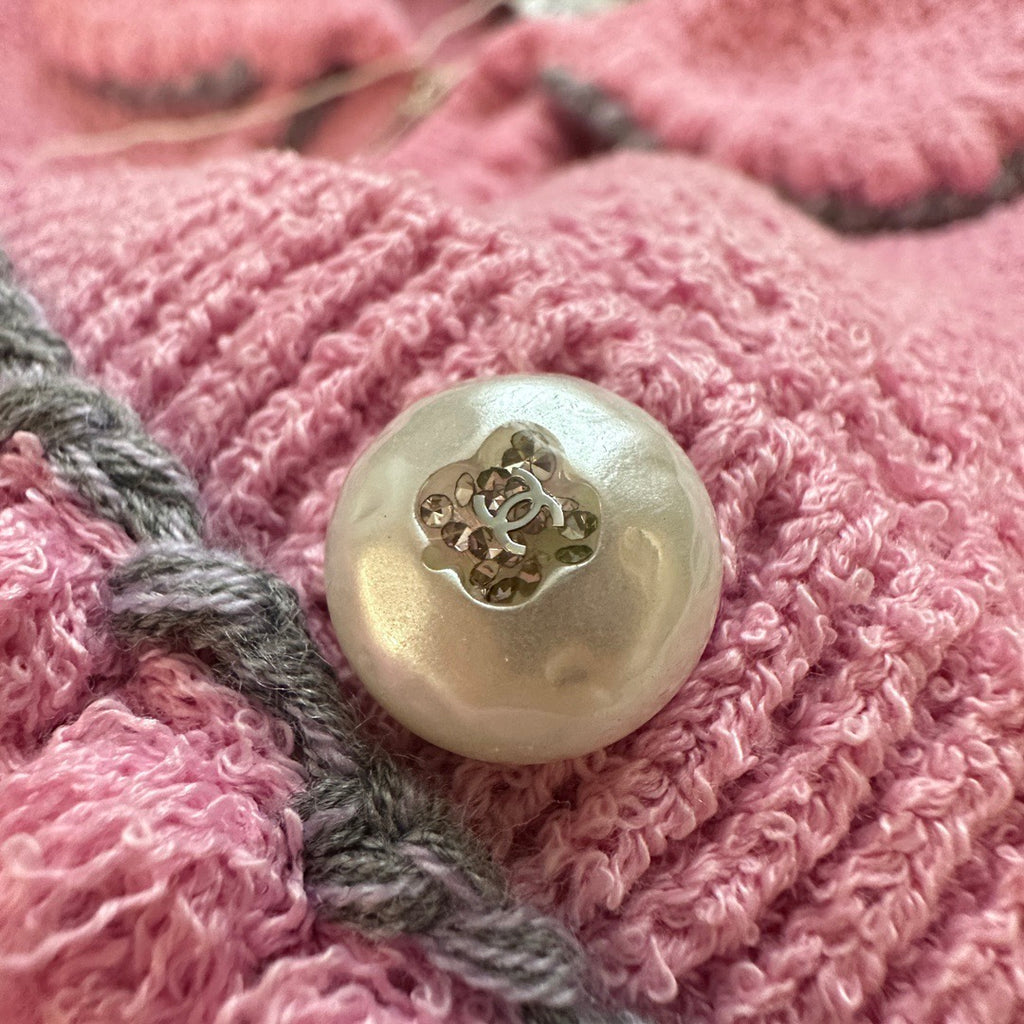 25P Pearl-Button Cardigan