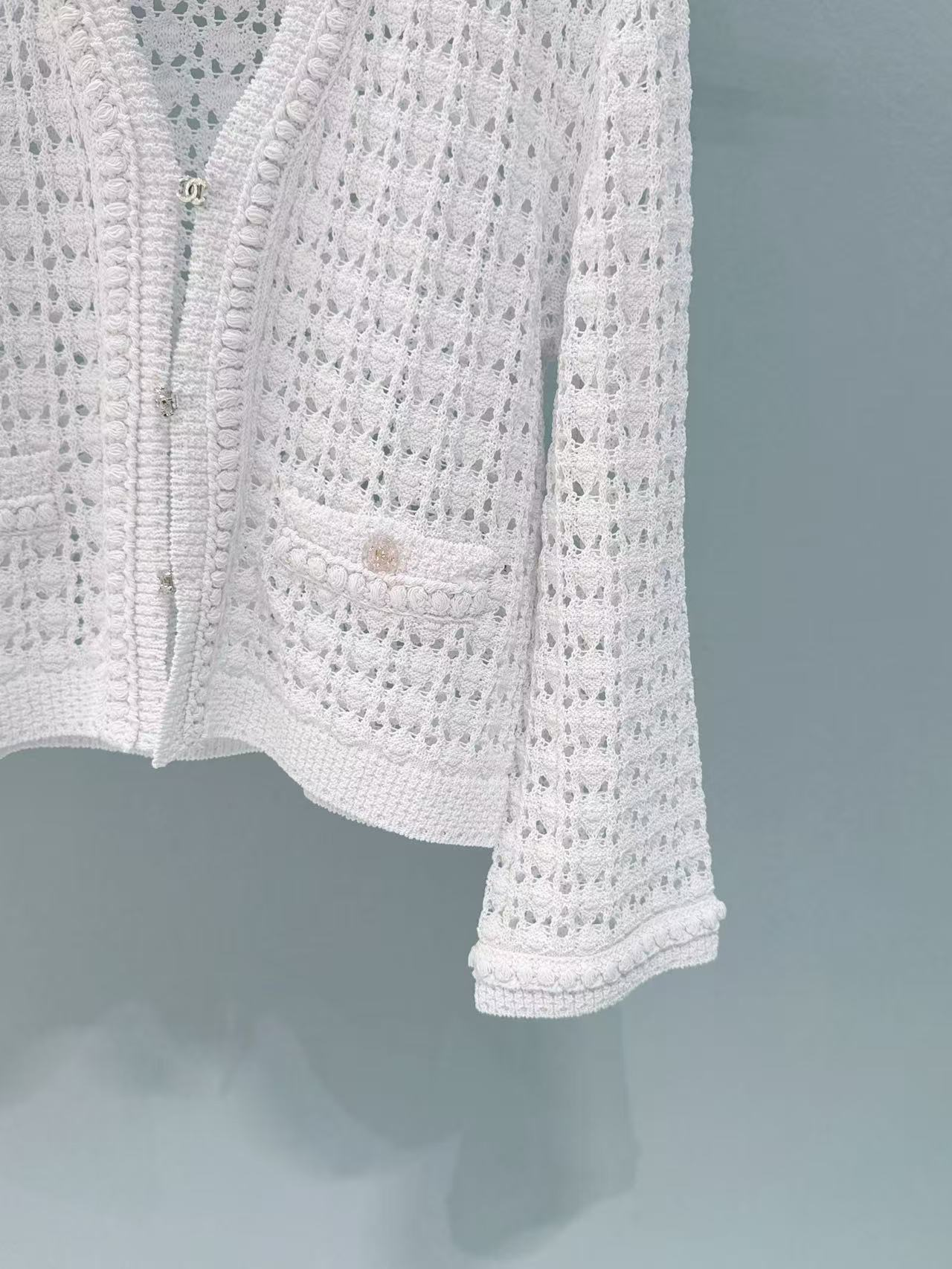 Openwork woven V-neck lace cardigan
