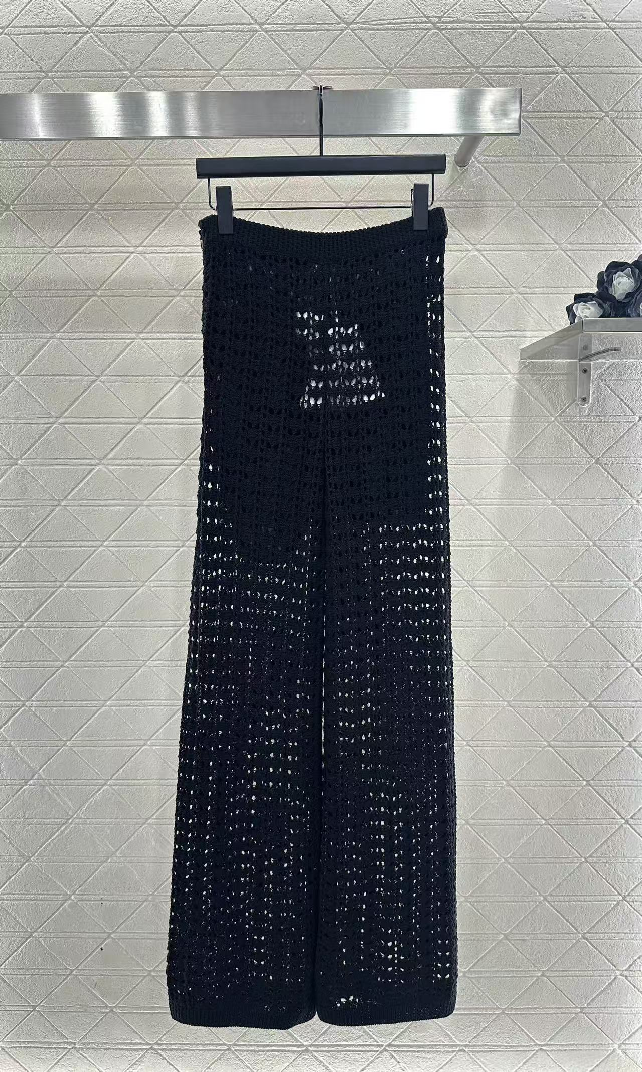 Openwork woven V-neck lace cardigan