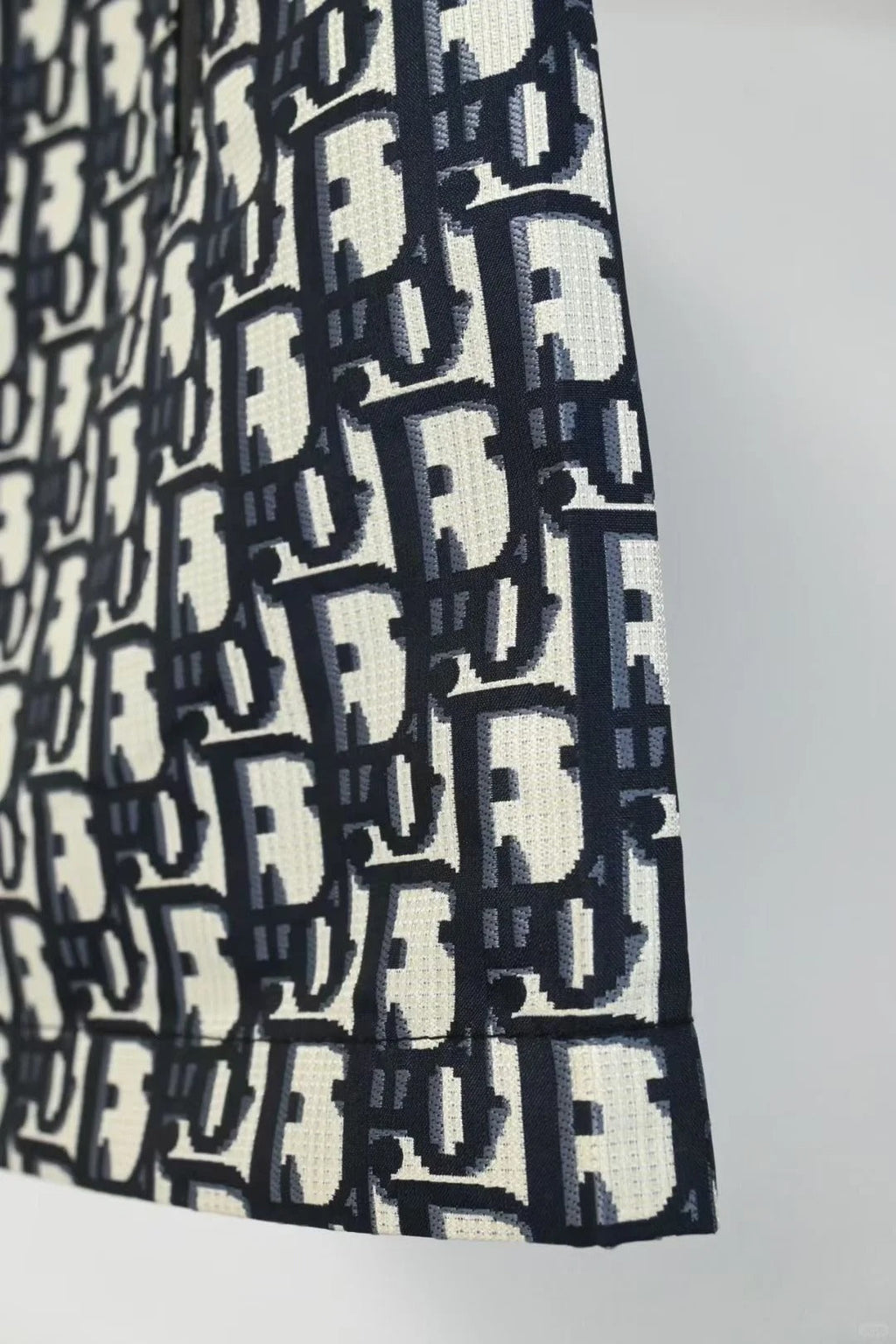 technical taffeta shorts
