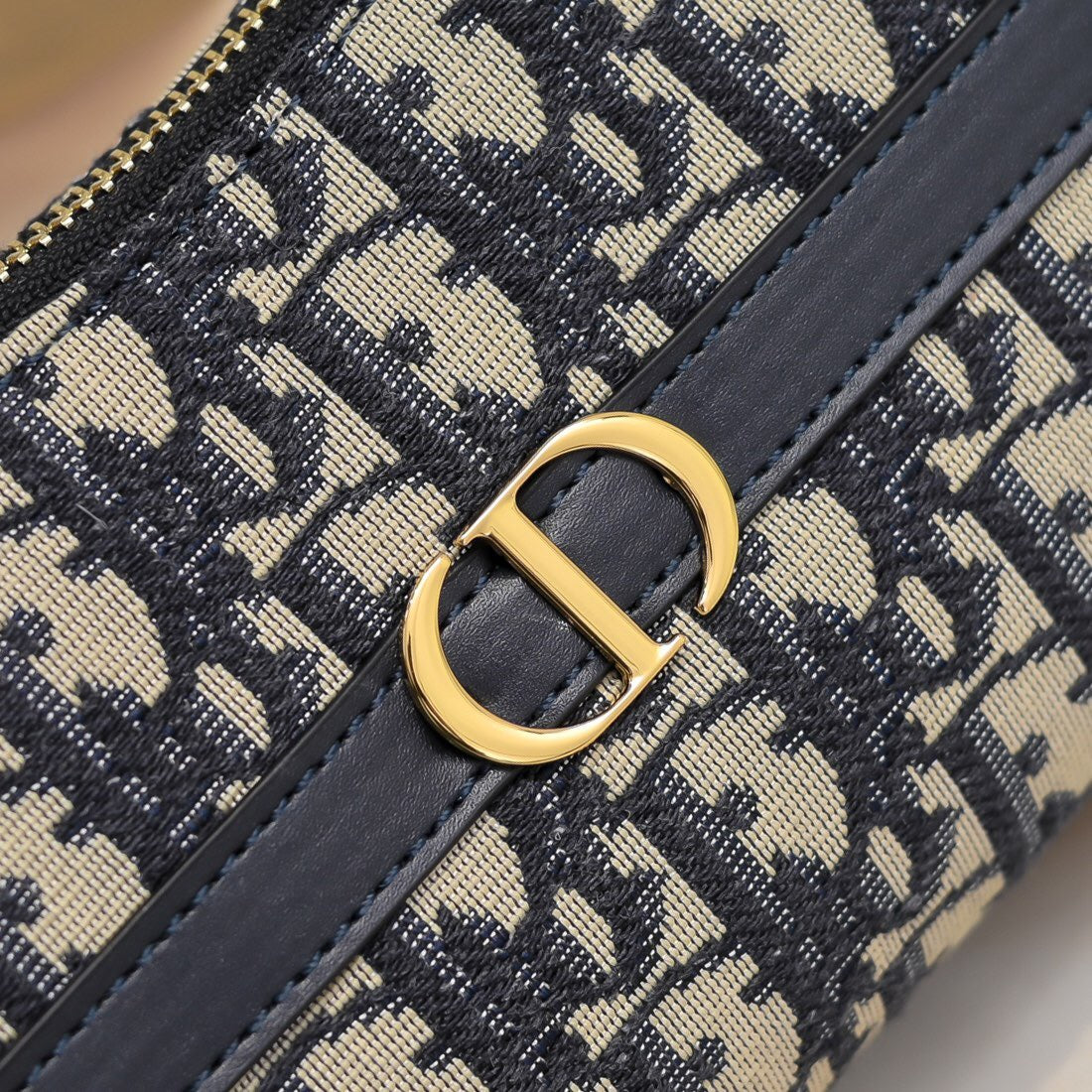 25FW NEW Single-shoulder dumpling bag