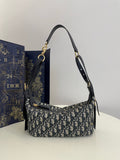25FW NEW Relaxed-style Hobo Bag