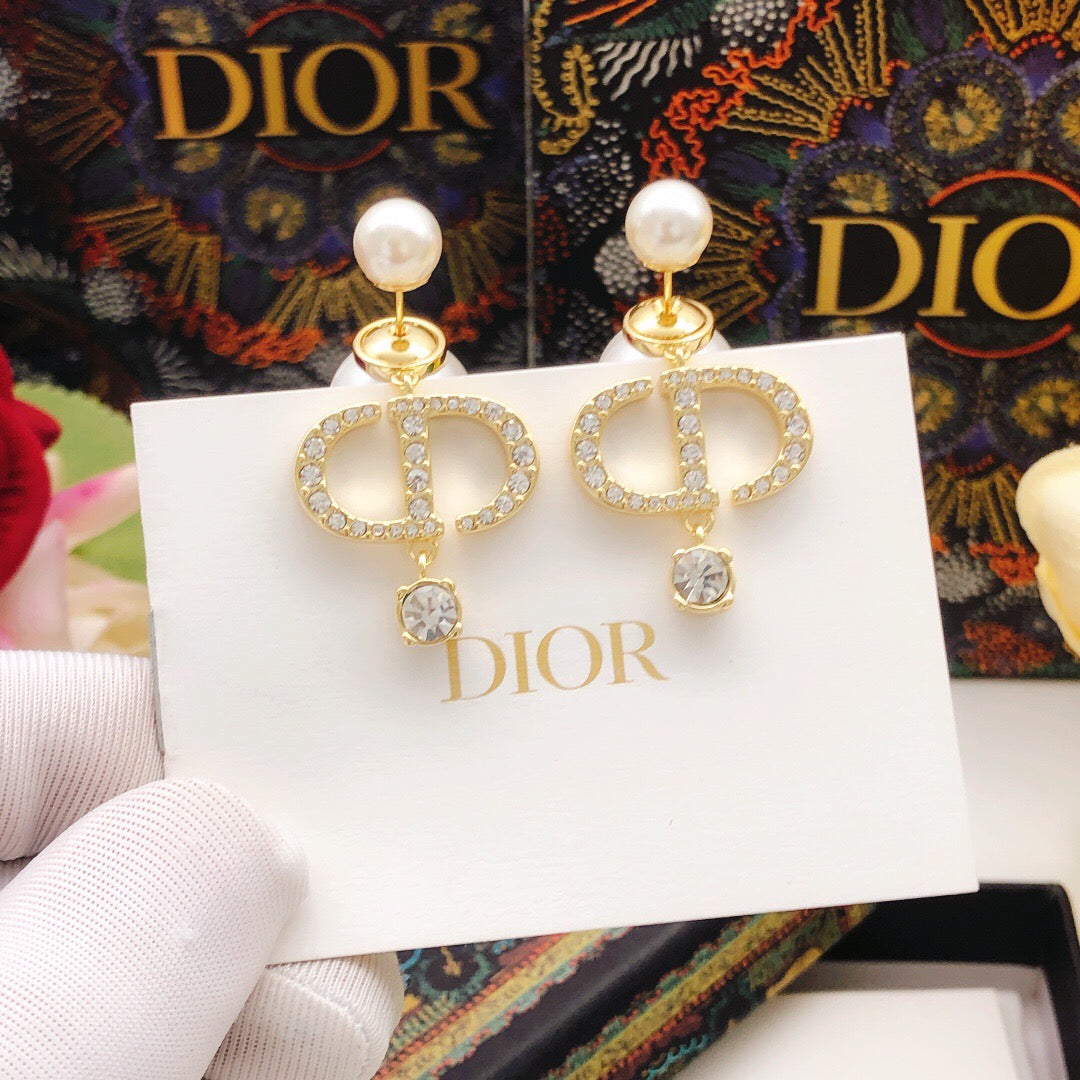 25FW NEW Pearl Stud Earrings with Dangling Diamonds