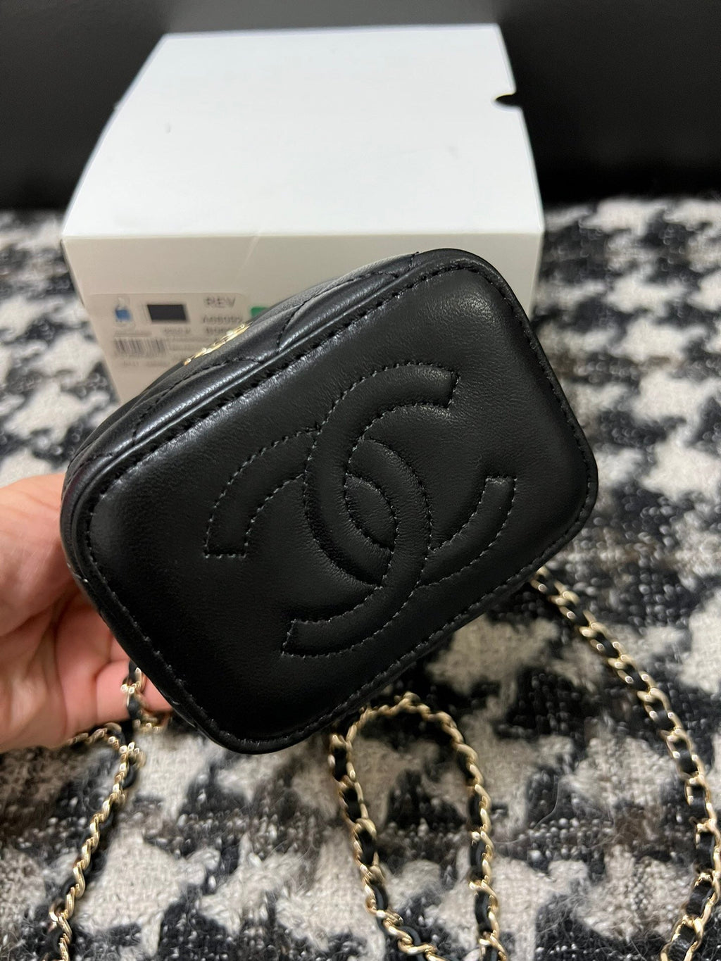 25FW NEW Exquisite Chain Shoulder Bag