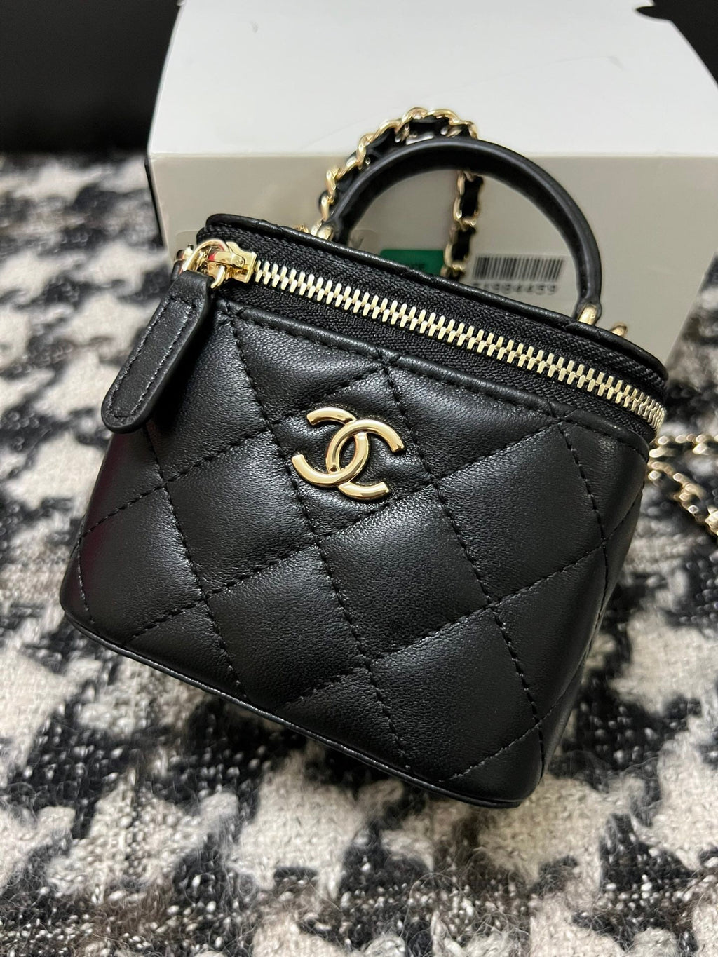 25FW NEW Exquisite Chain Shoulder Bag