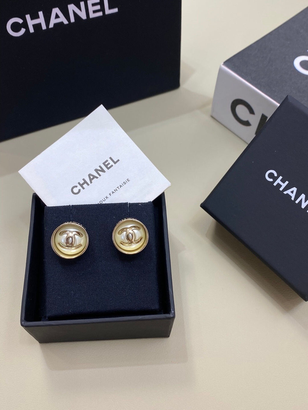 25FW NEW High-End Versatile Earrings