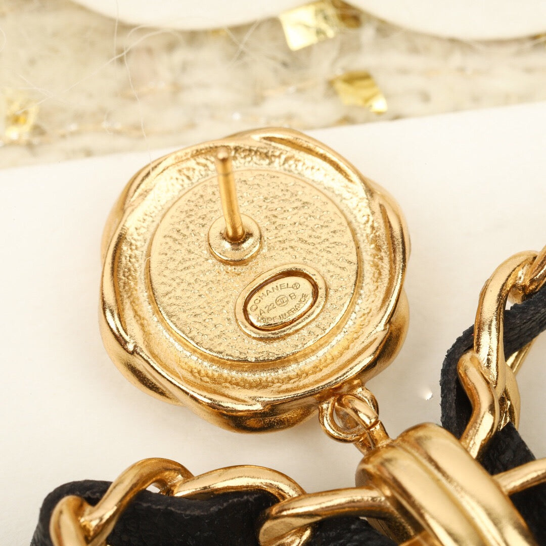 25FW NEW Vintage Bowknot Earrings