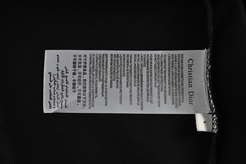 runway limited letter print short sleeved